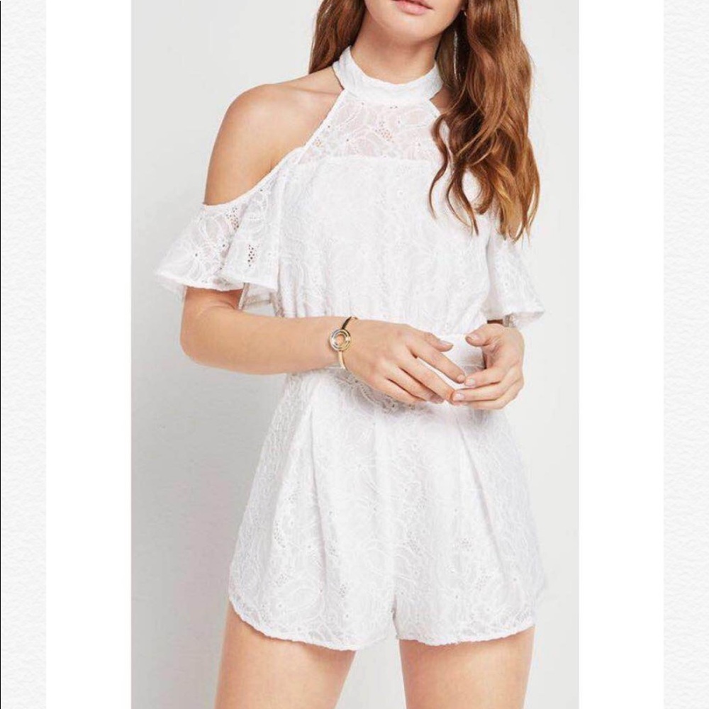 BCBGeneration Lace Shoulder Romper Sz 8 NWT